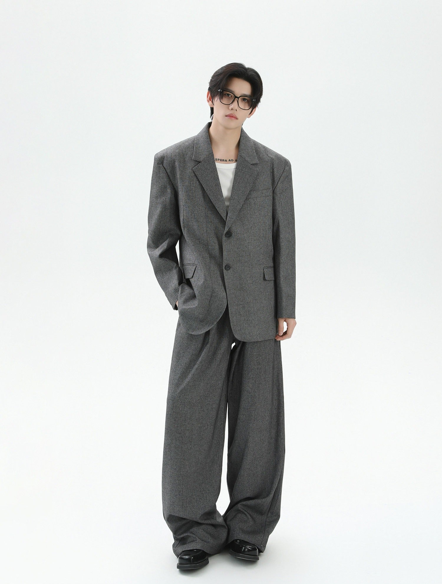 O1CN01udjSWe1MgYxASgkx0