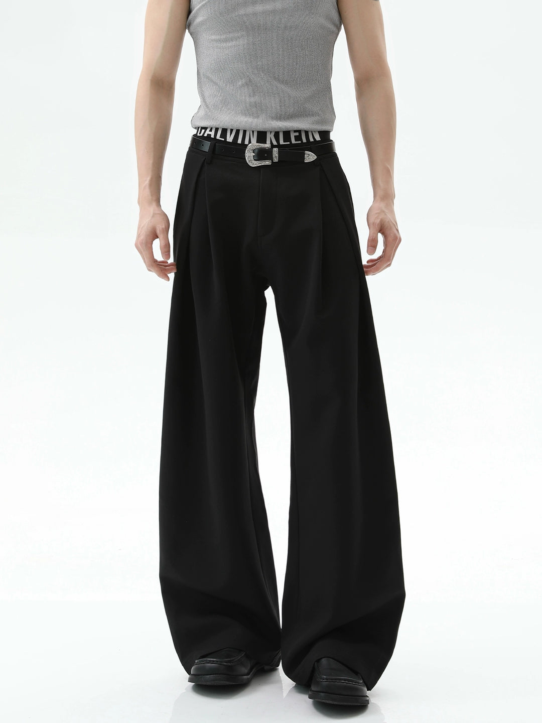 Wide Leg Pleated Loose Fit Pants
