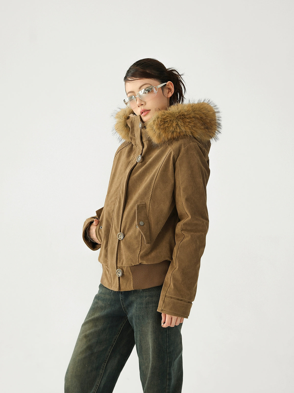 O1CN01utWHJd1Qrn7IpRLRr