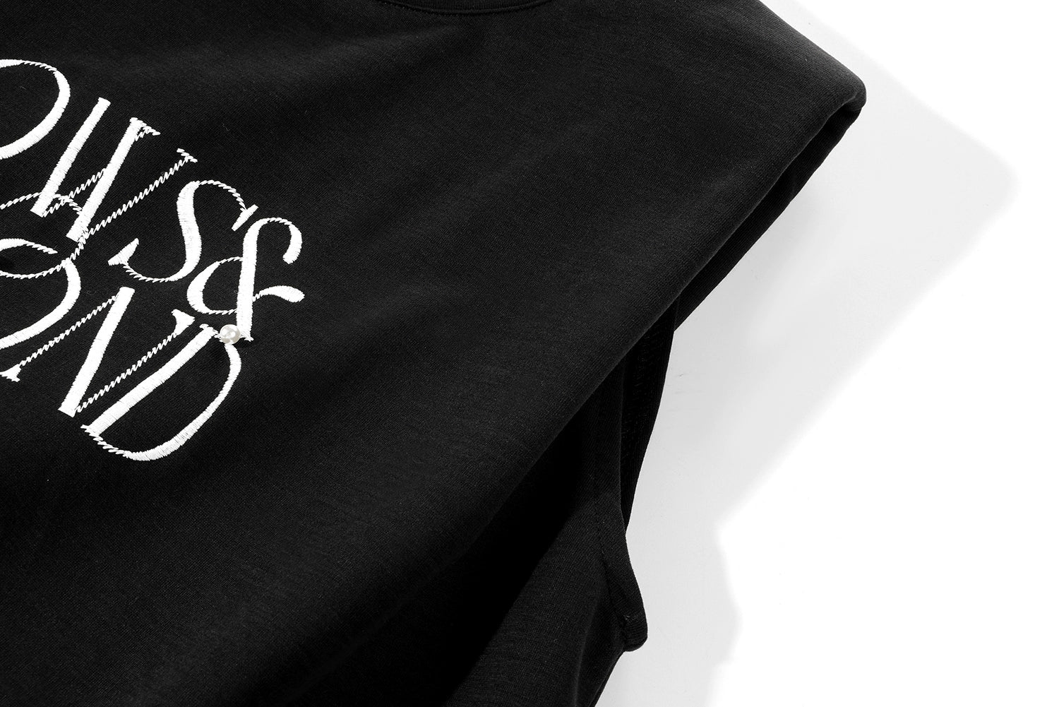 O1CN01vBeyMp1Vu96FQmFed