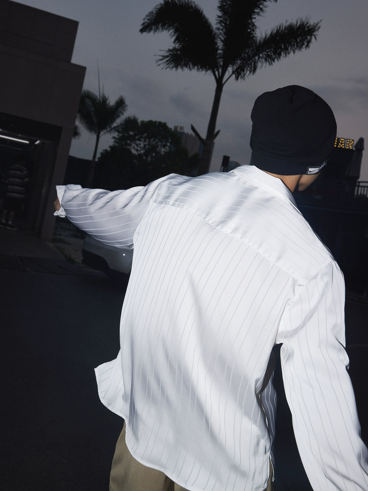 O1CN01w7blHe1EHoYsNcTl9