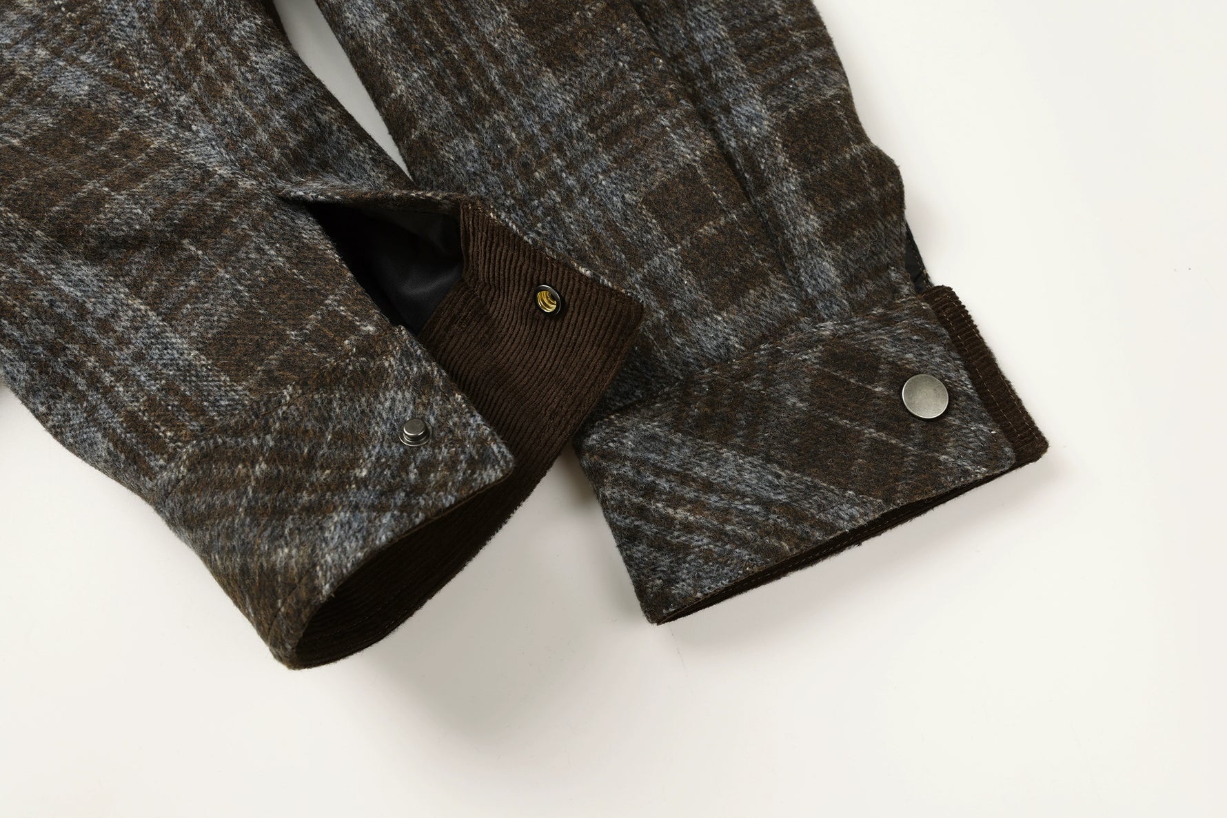 O1CN01weMuaj2KUXU72fMBN