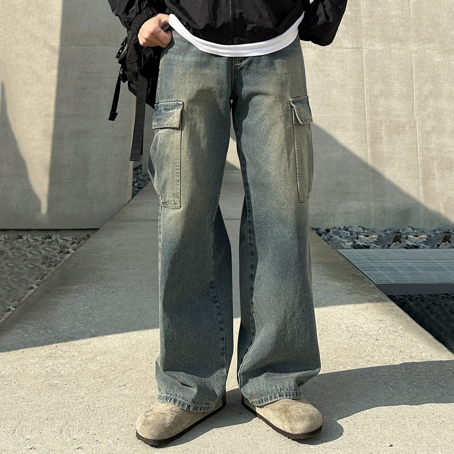جينز بنطال واسع الساق بتصميم كارجو متشقق 