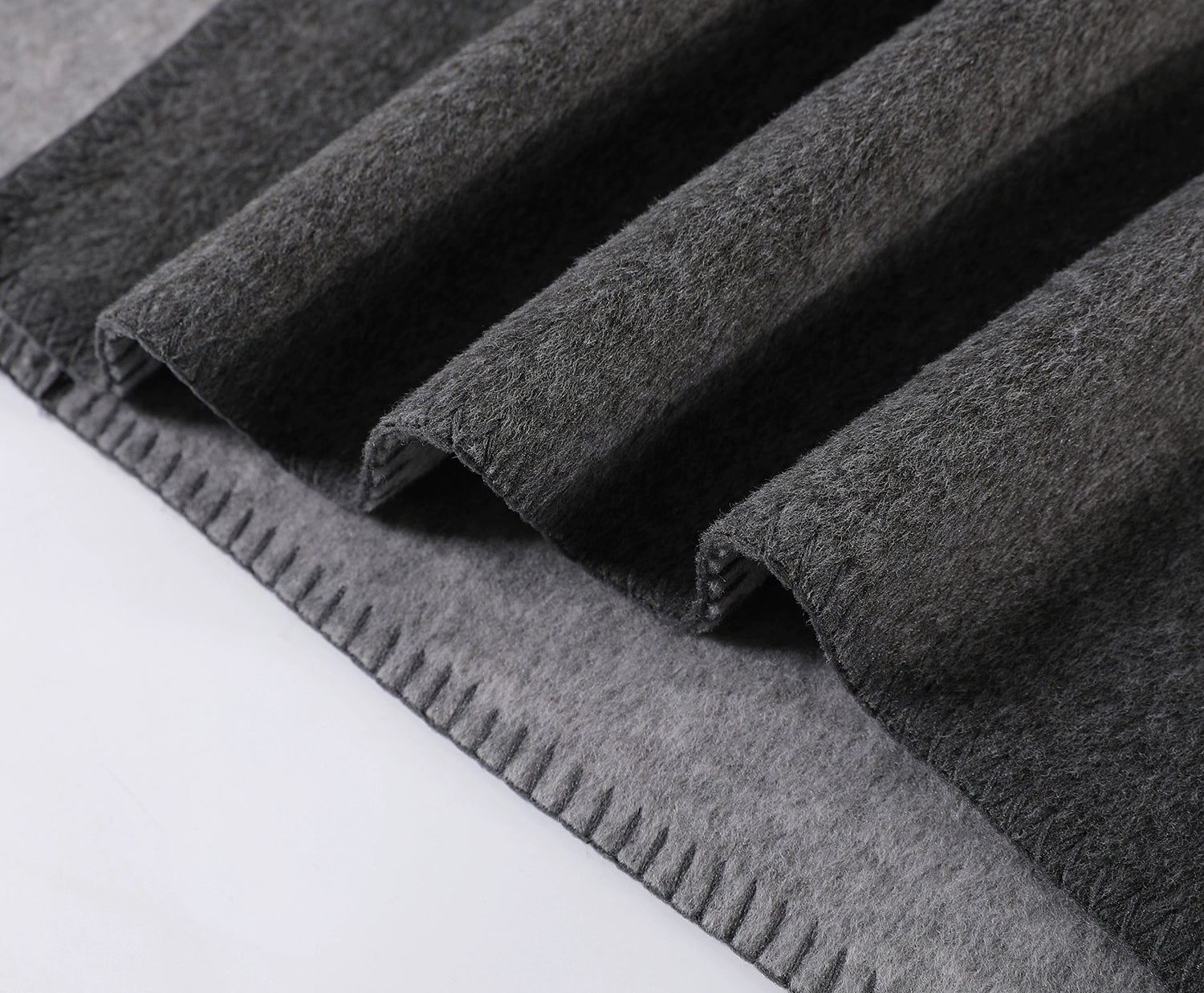 O1CN01xHfjUo1Vu9E3wYQeb