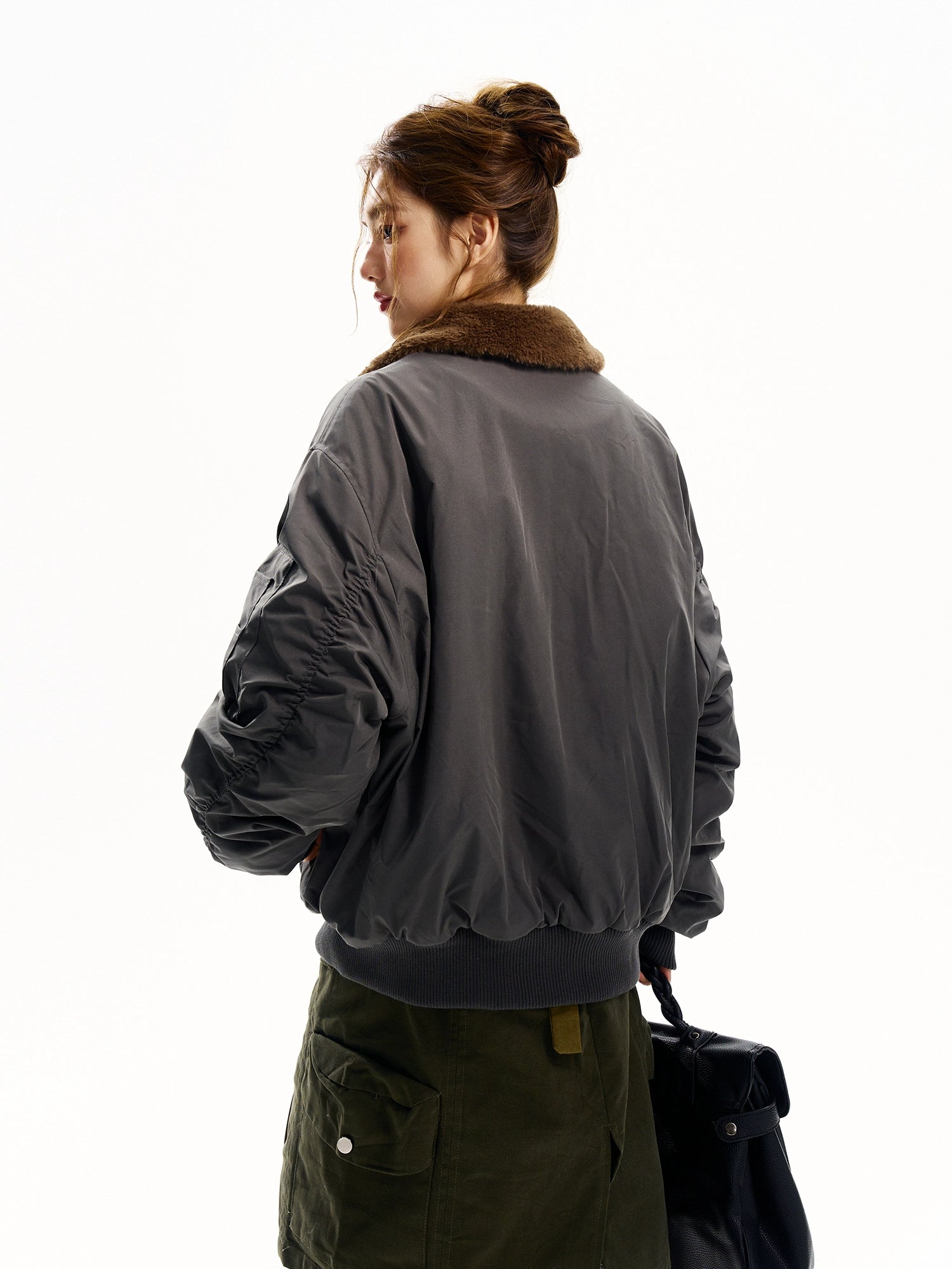 O1CN01yIbpfH22JOm1R74zq