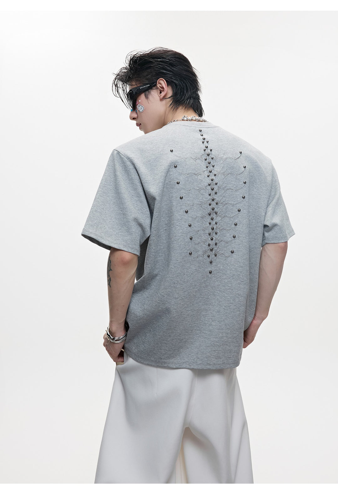 Metal Rivet Spine Slim Fit T-Shirt