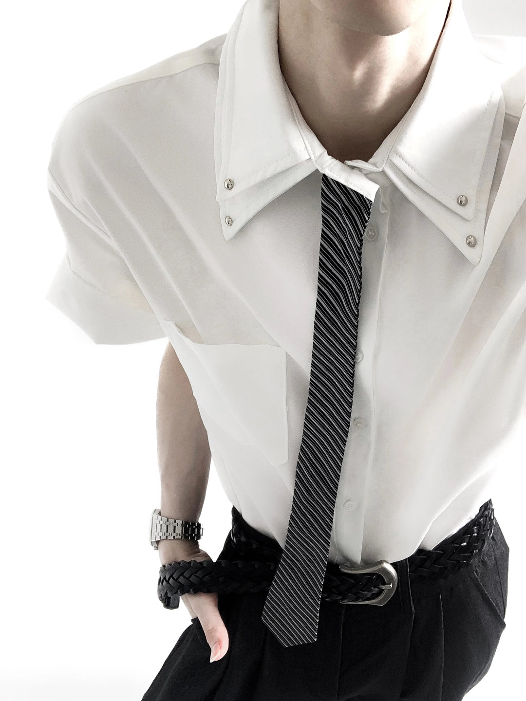 Camicia a maniche corte con colletto a doppio strato 