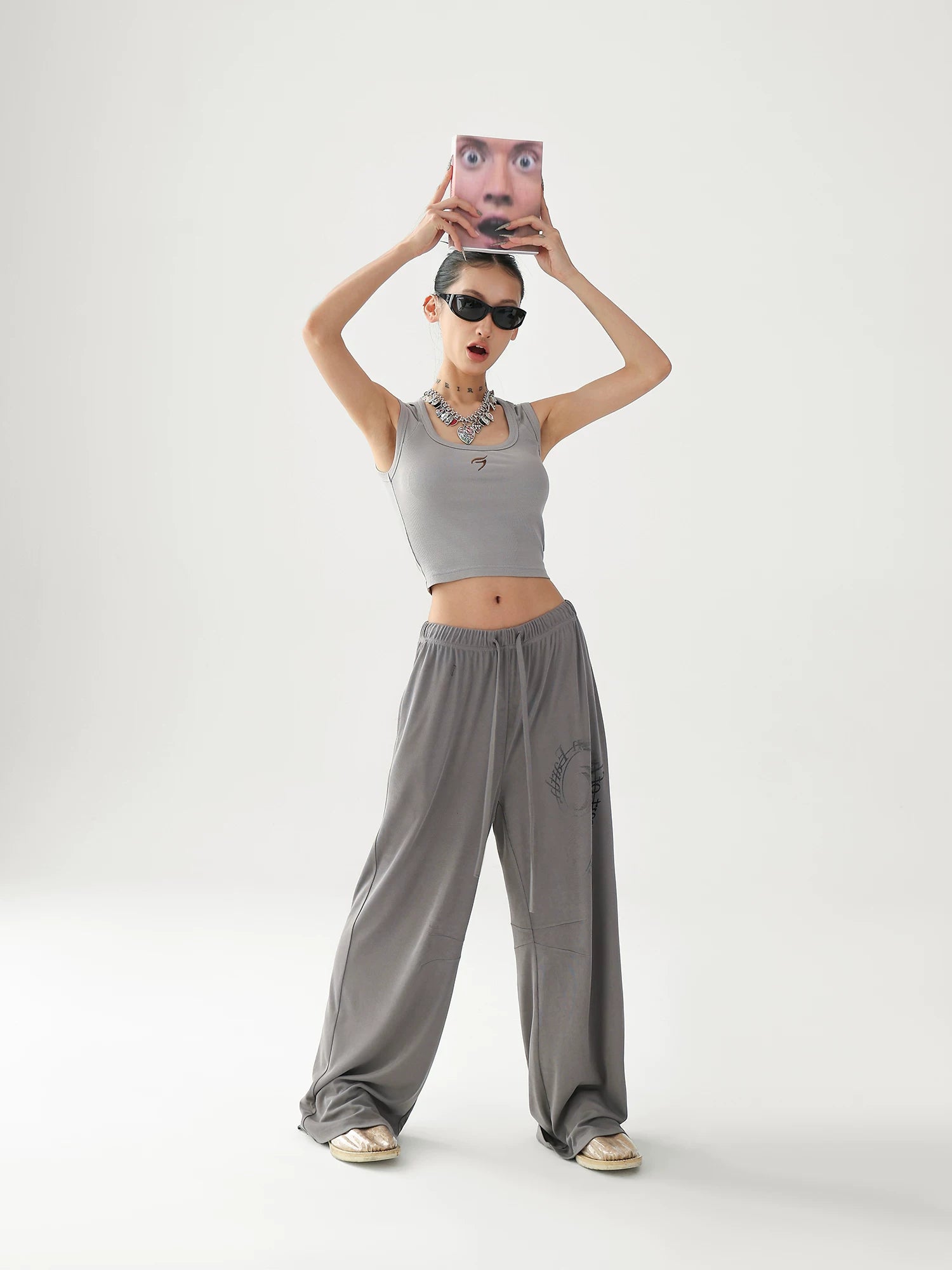 O1CN01zTEP0P1Qrn8VmYUZS