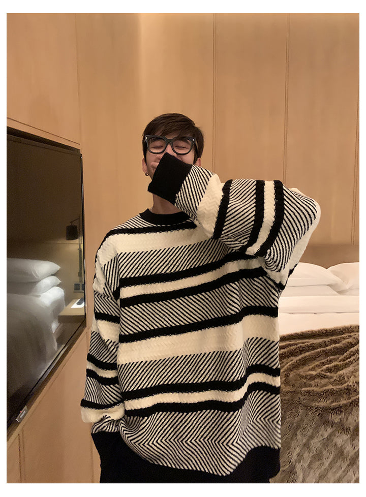 Lockerer gestreifter Pullover 