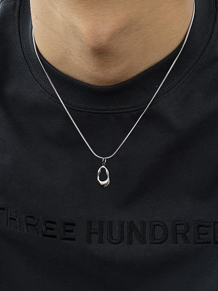 Oval Pendant Necklace