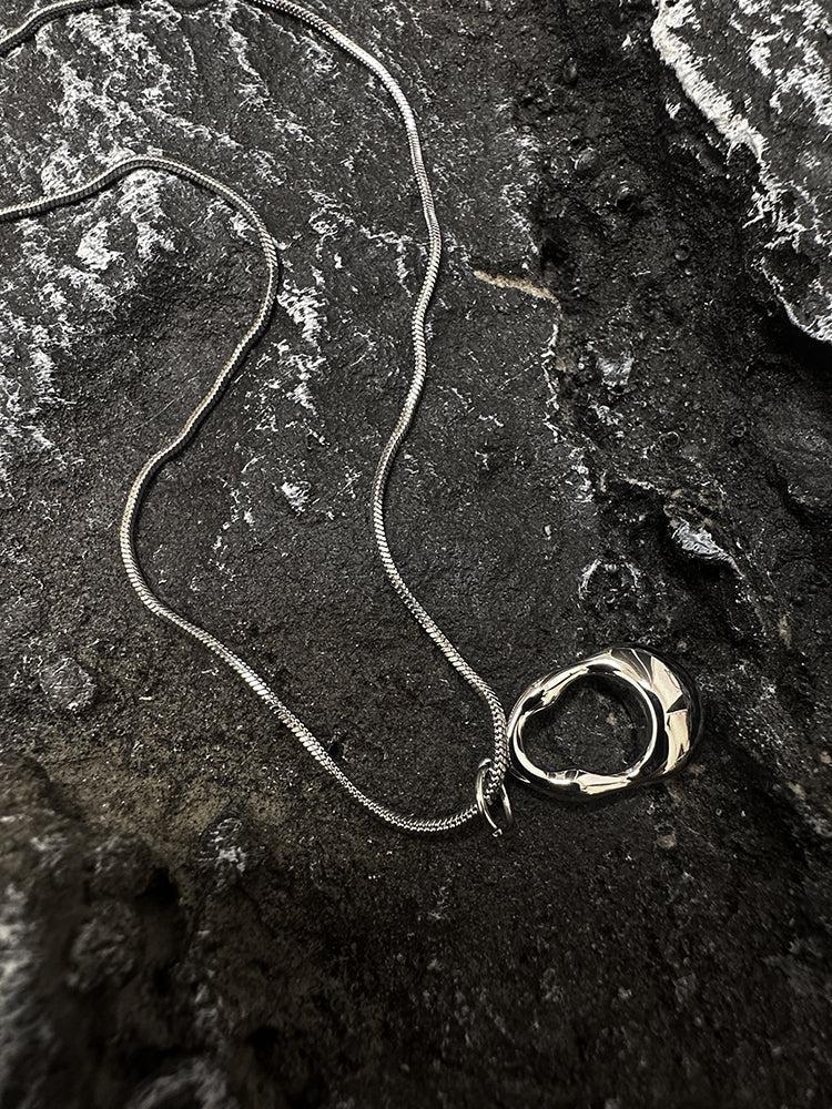 Oval Pendant Necklace