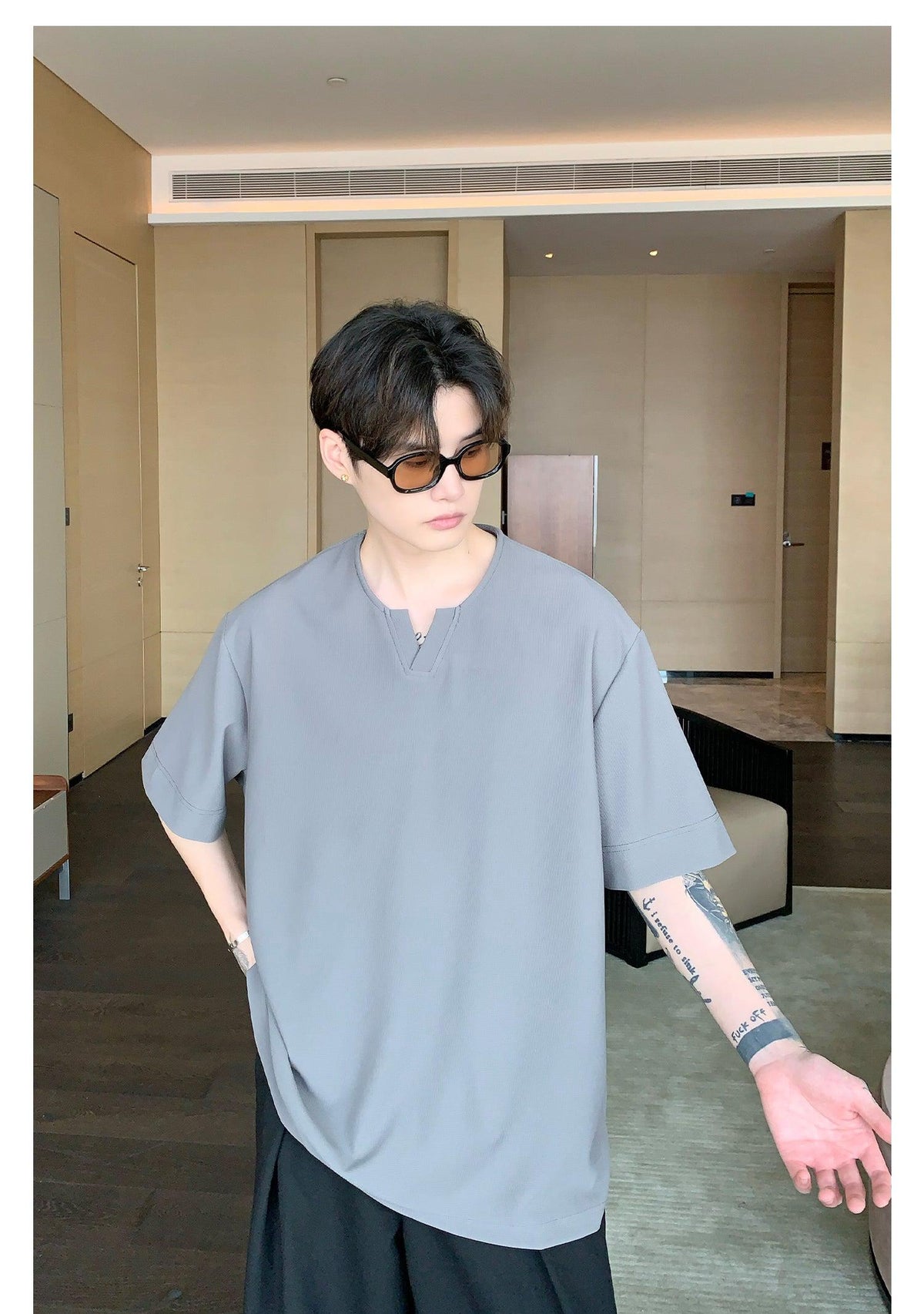 Oversized V-neck T-shirt