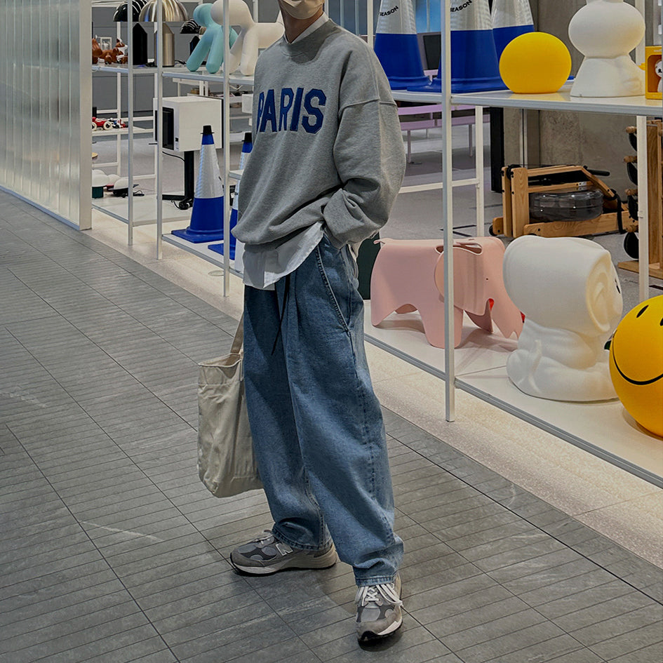 PARIS Printed Round Neck Sweatshirt