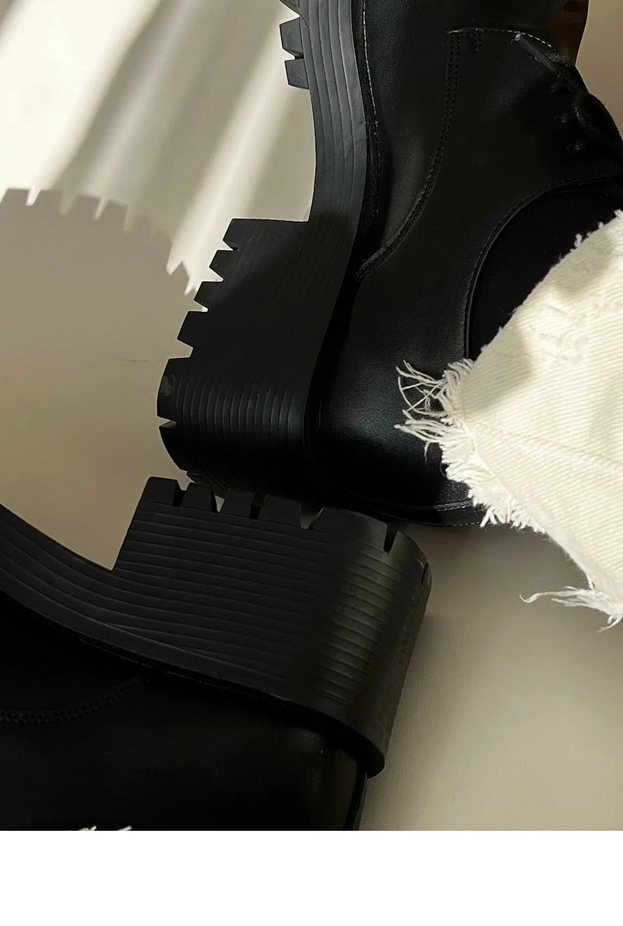 Platform Lace-Up Casual Shoes