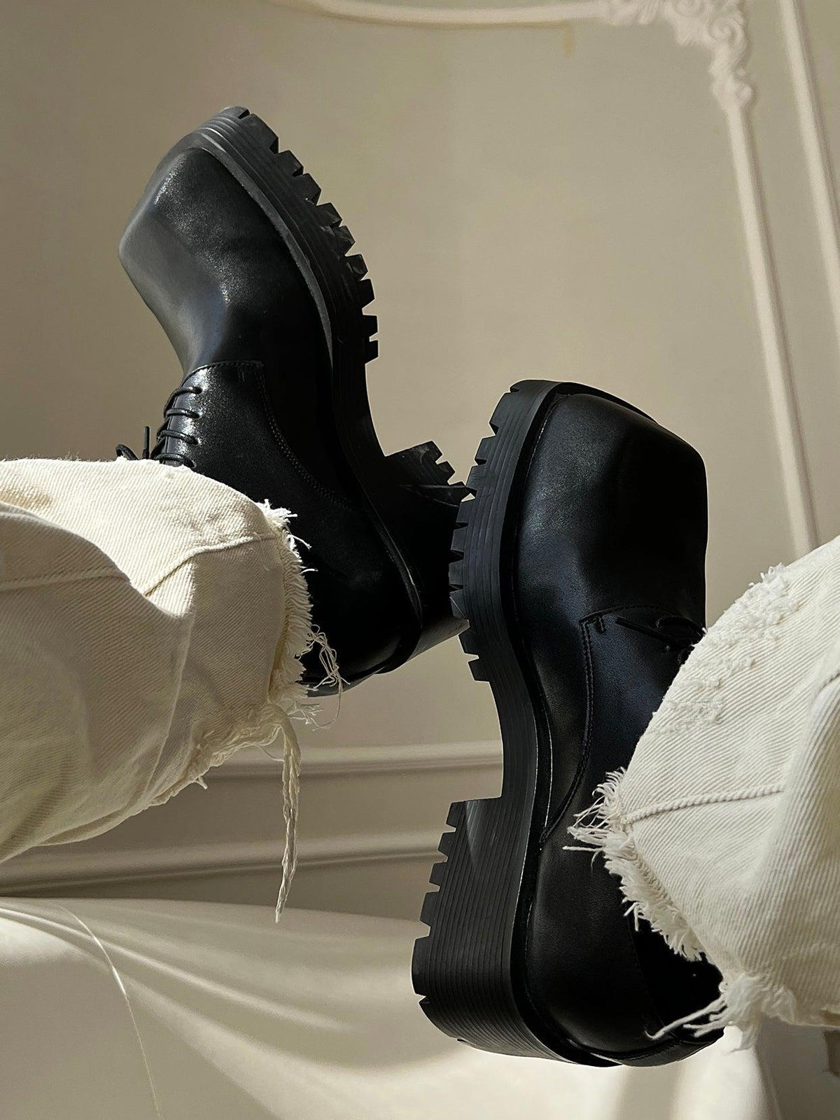 Platform Lace-Up Casual Shoes