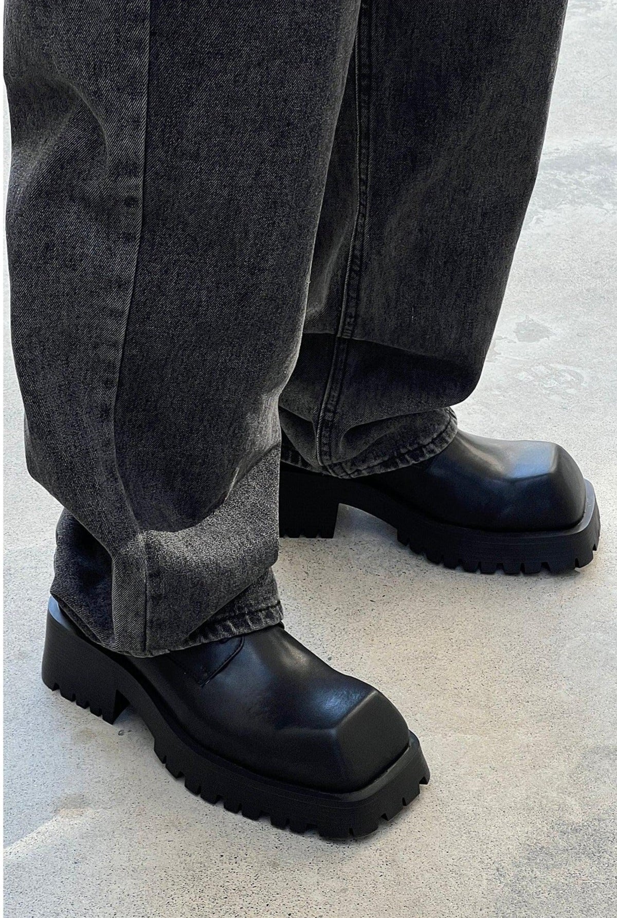 Platform Lace-Up Casual Shoes