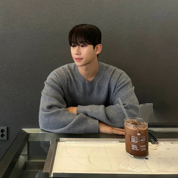 Pleated Crew Neck Bottoming Sweater