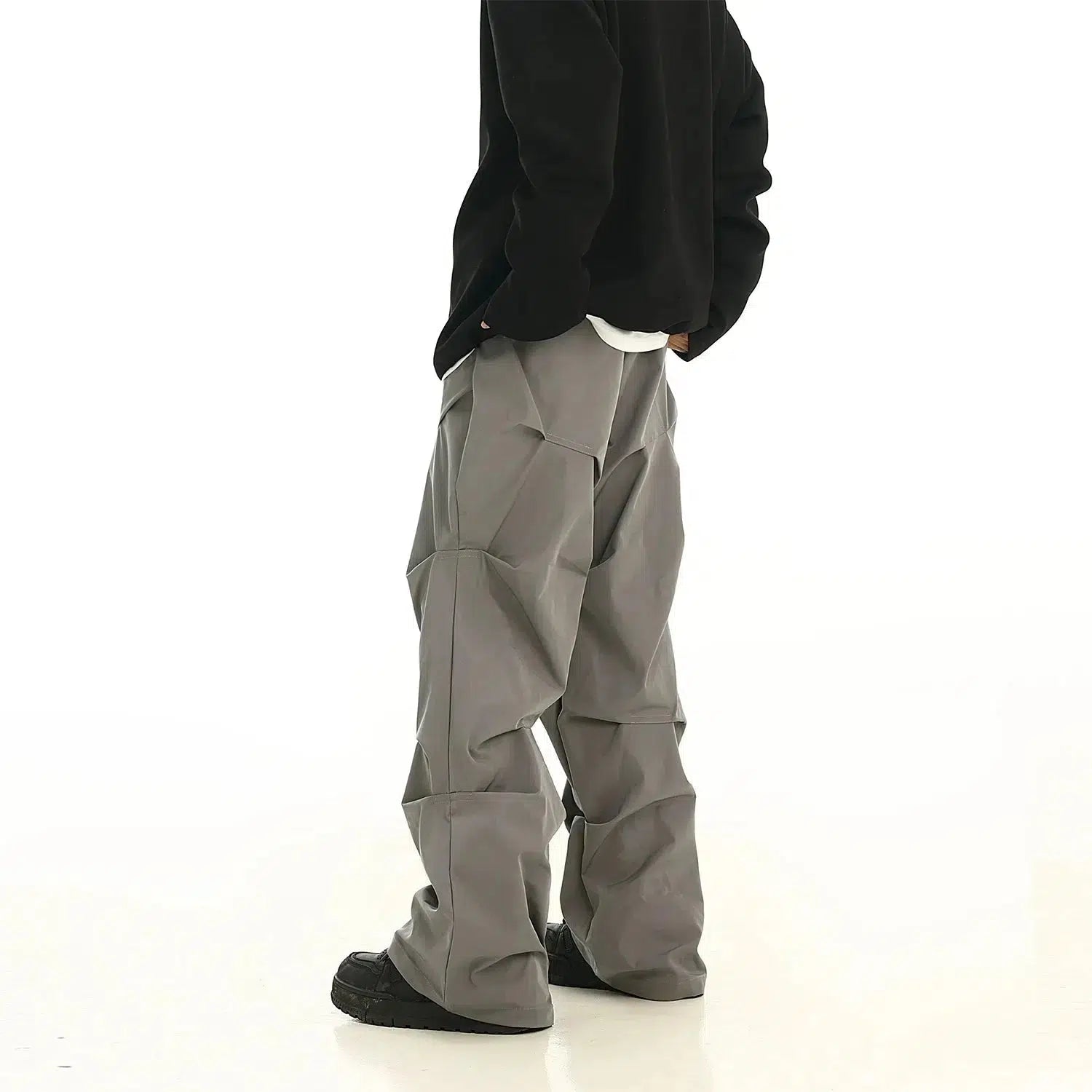 Pleated Parachute Casual Pants