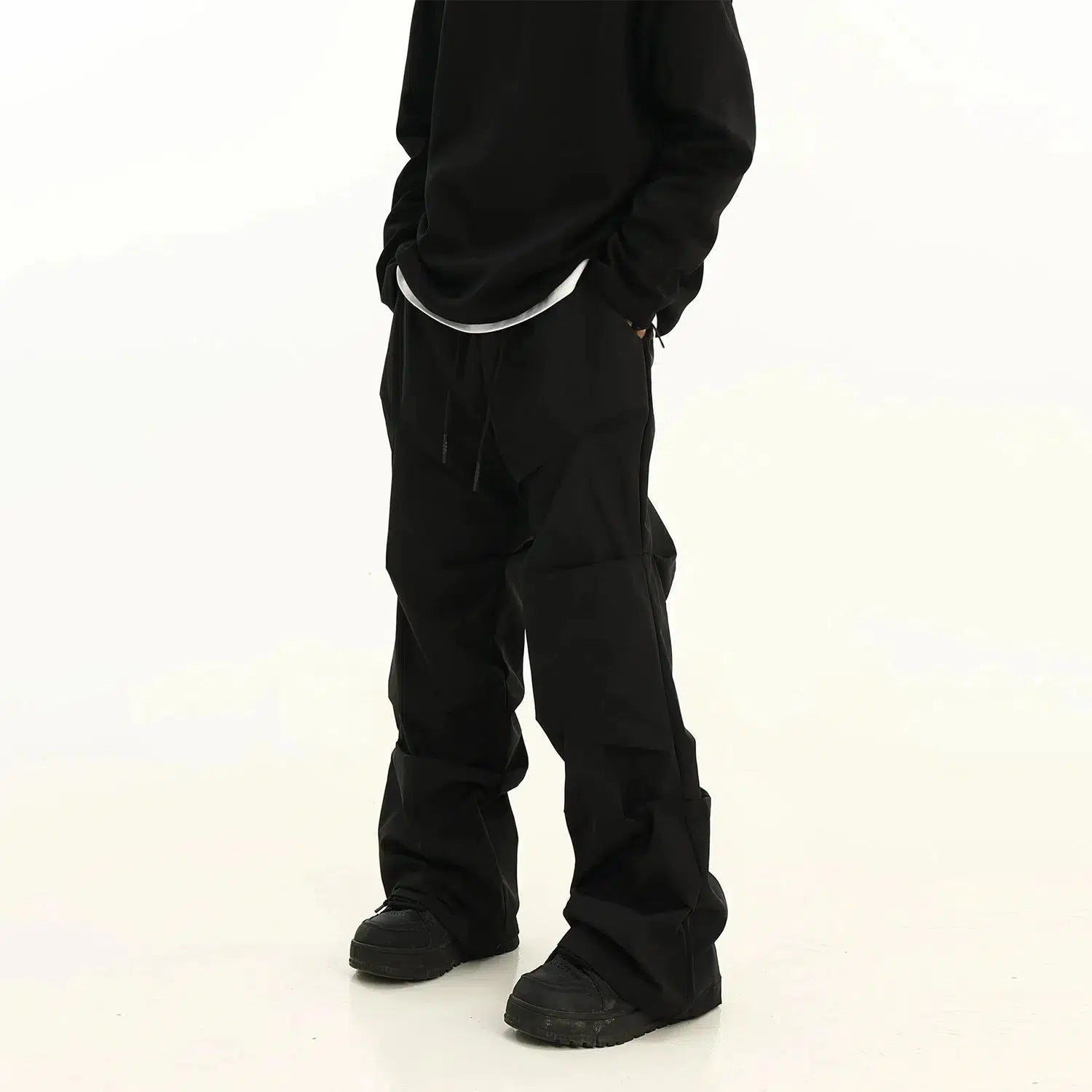 Pleated Parachute Casual Pants