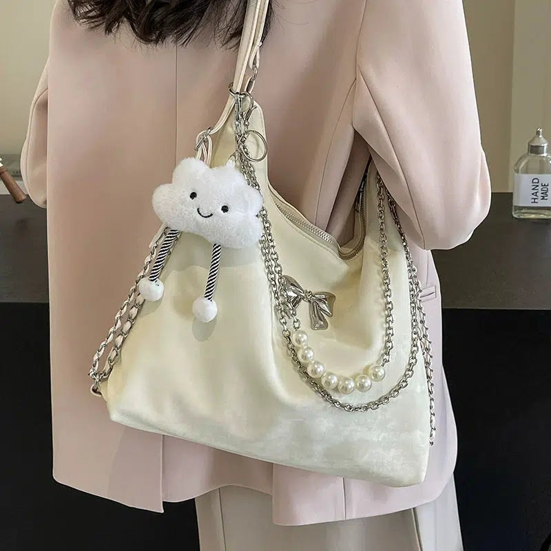Plush Decorative Pearl Chain Tote Bag