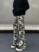 Pockets Camouflage Cargo Pants