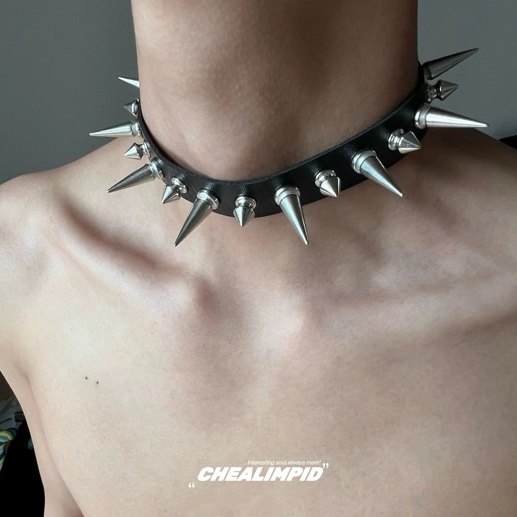 Punk Style Spiked Choker Necklace