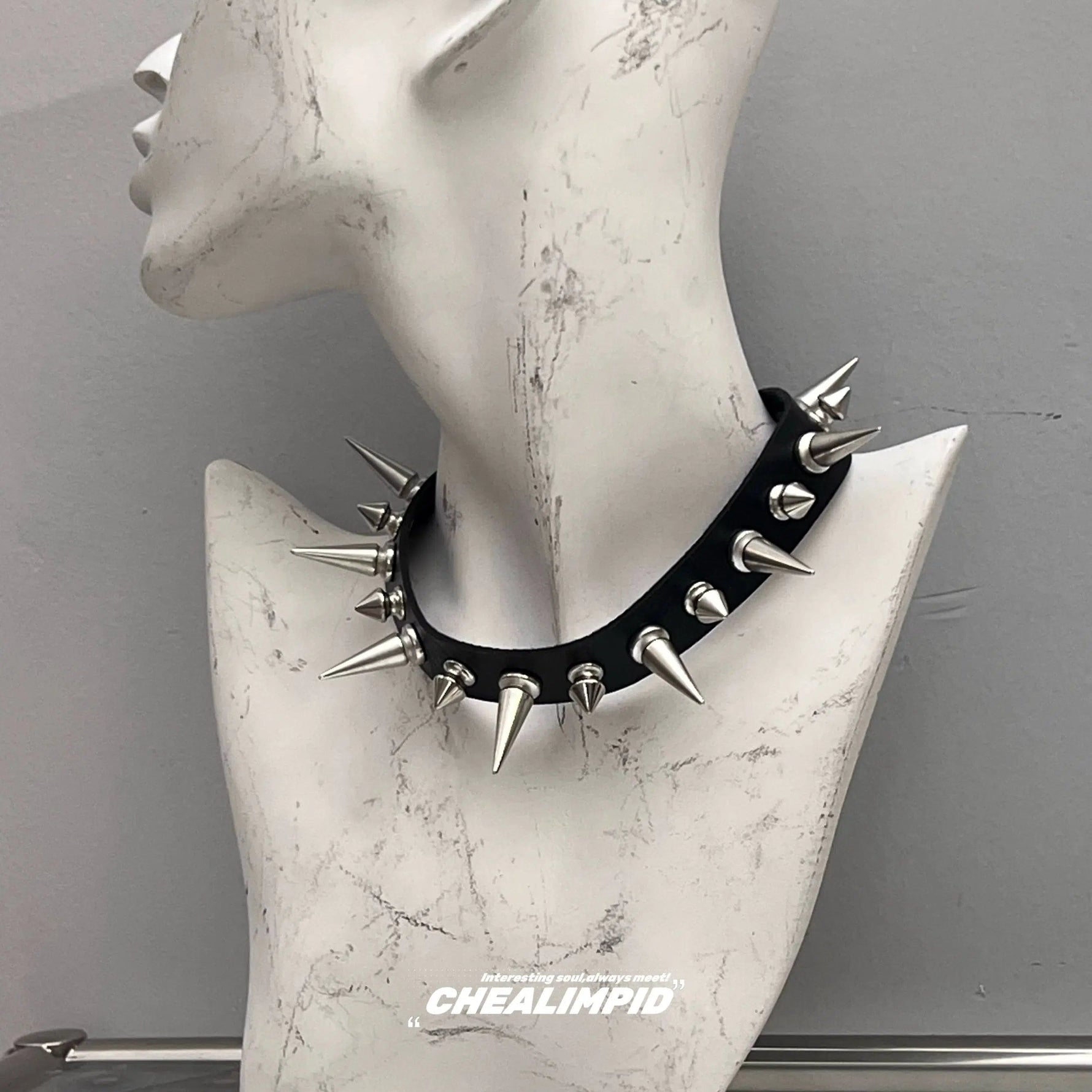 Punk Style Spiked Choker Necklace
