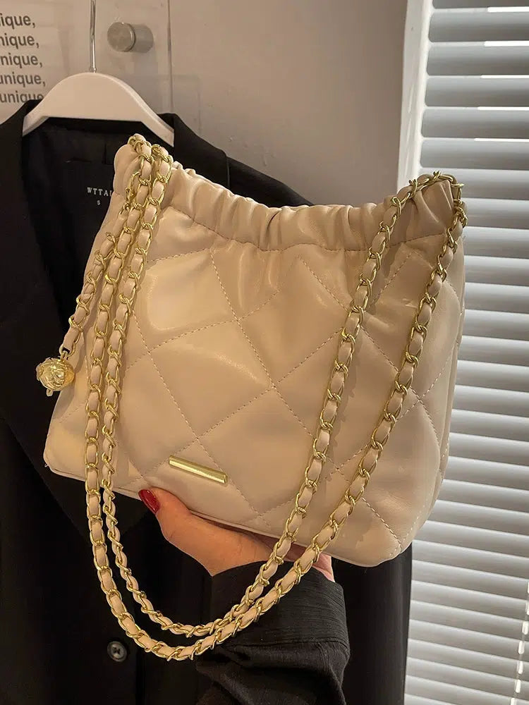 Quilted Chain Shoulder Bag