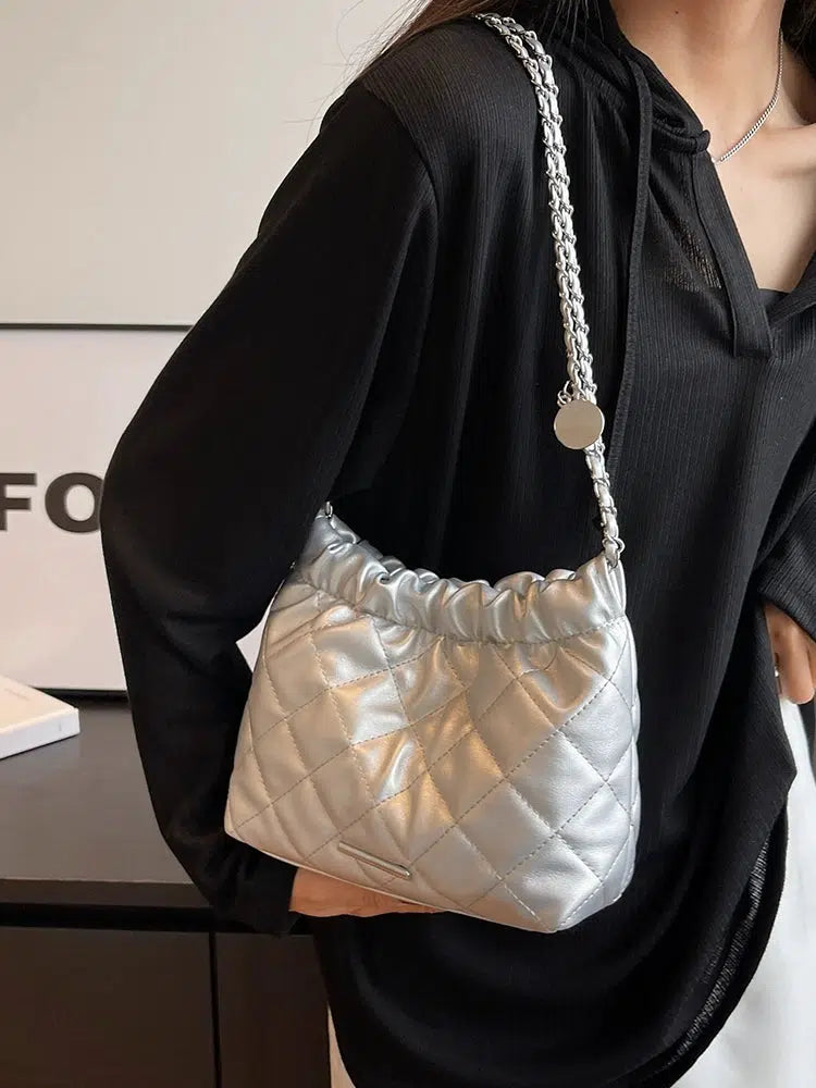 Quilted Chain Shoulder Bag