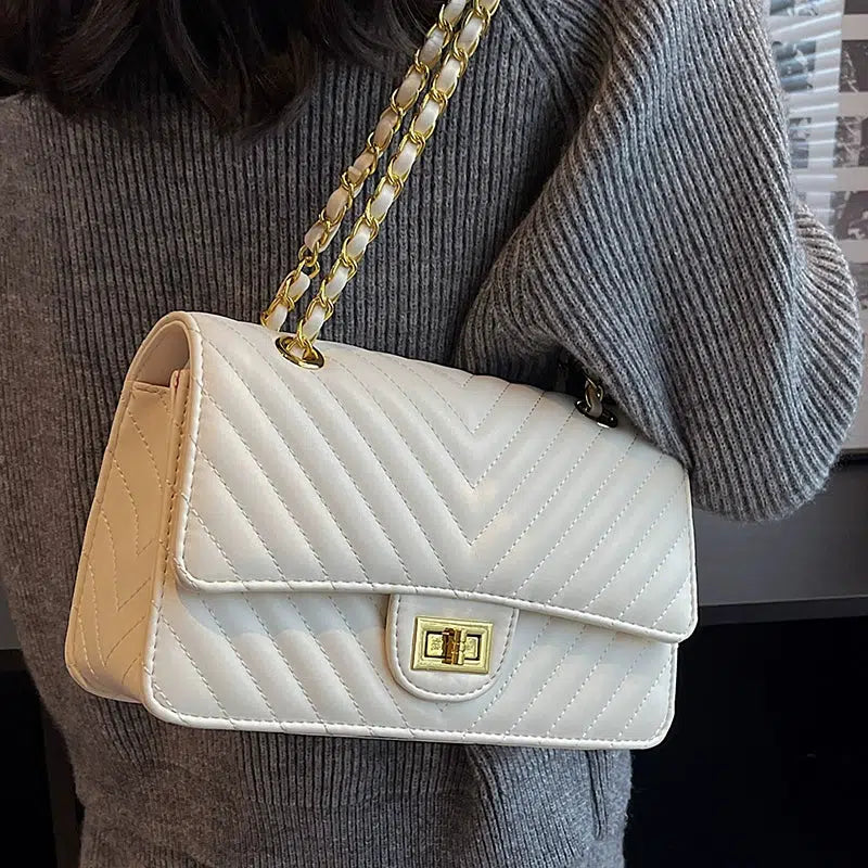 Quilted Chain Shoulder Bag