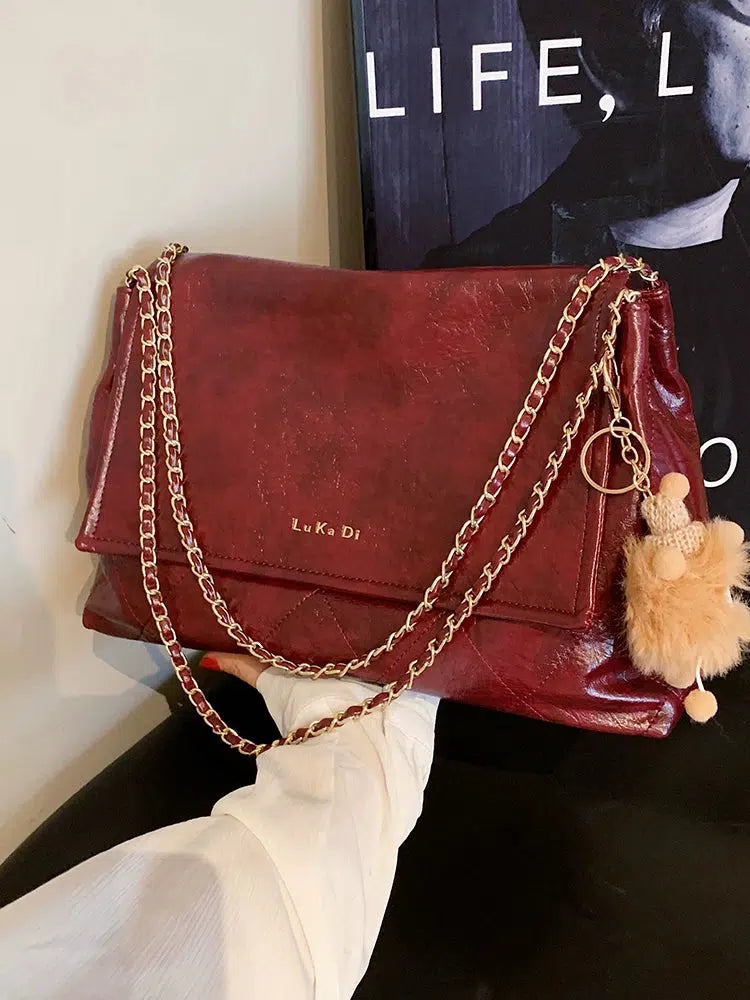 Quilted Chain Strap Leather Shoulder Bag