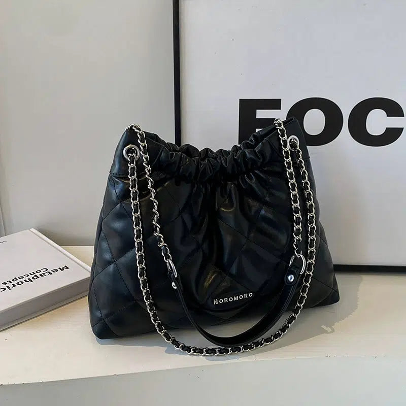 Quilted Chain Strap Shoulder Bag