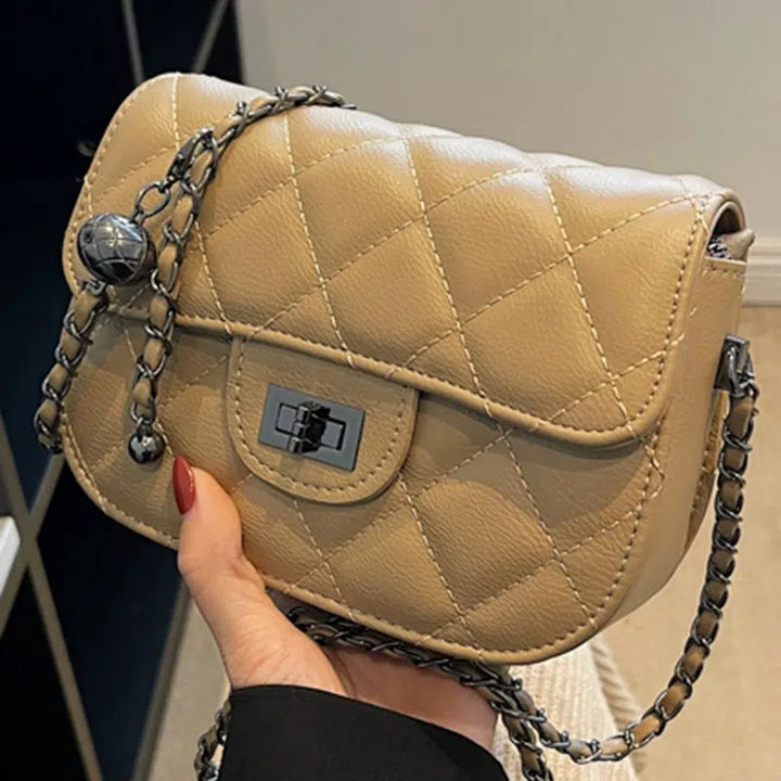 Quilted Chain Strap Shoulder Bag