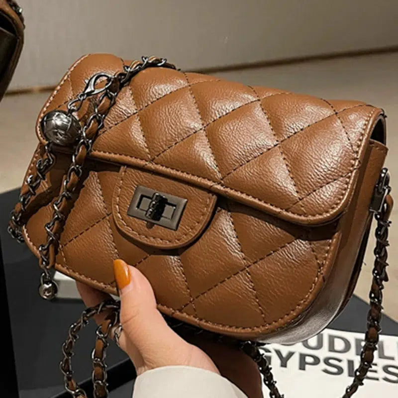 Quilted Chain Strap Shoulder Bag