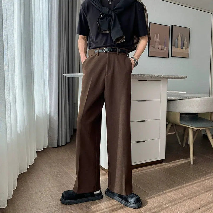 Relaxed Fit Pleated Trousers