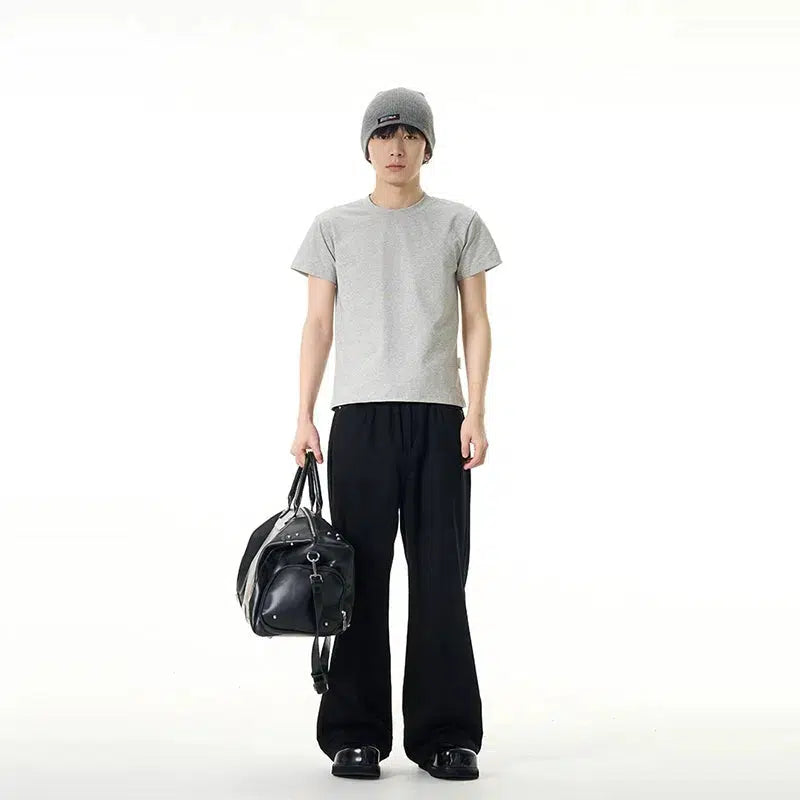 Relaxed Fit Wide-Leg Jeans