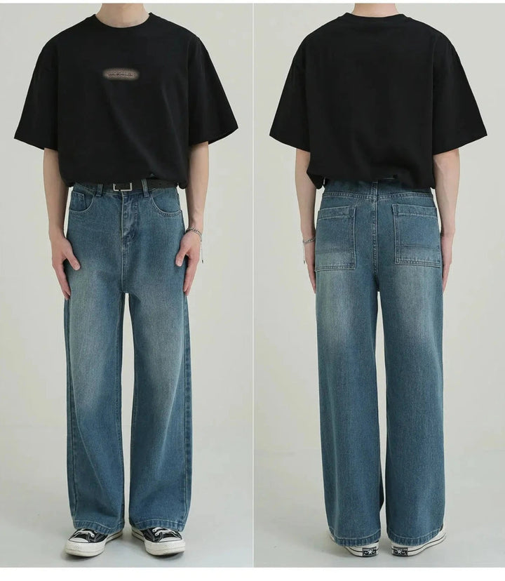 Relaxed Fit Wide-Leg Jeans
