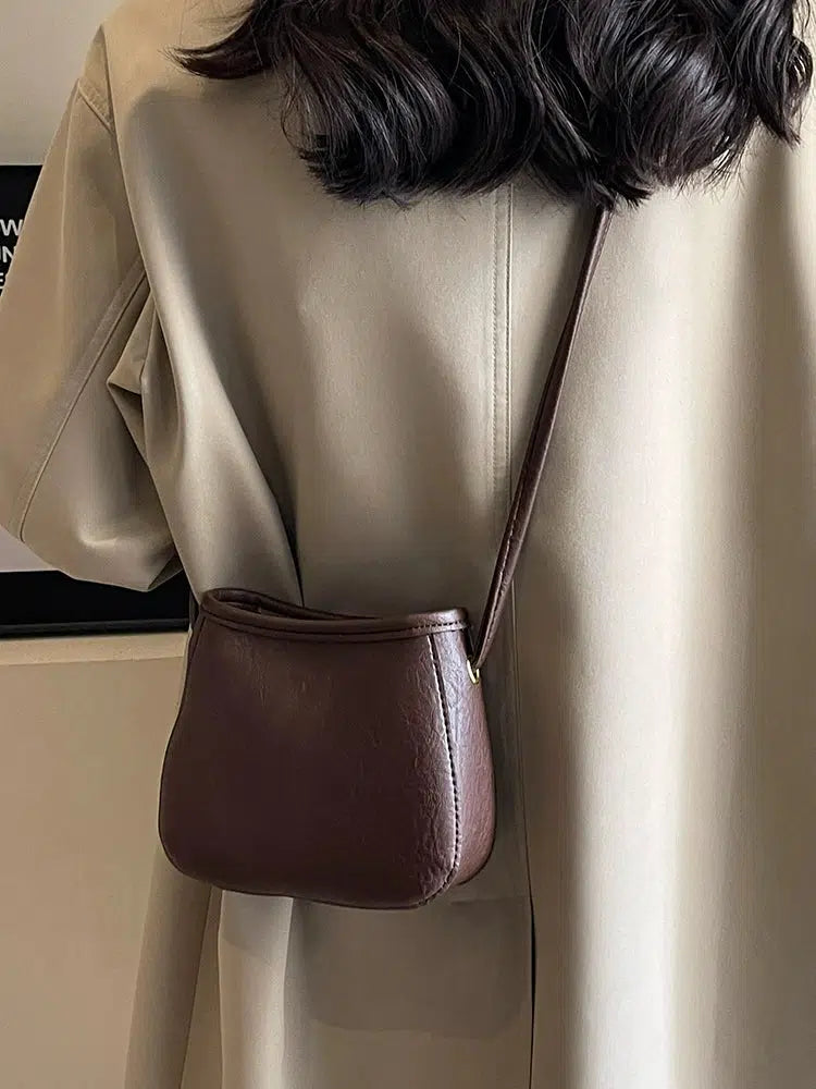 Retro Leather Shoulder Bag