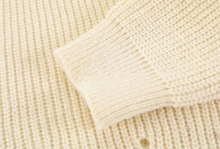 Retro Ripped Round Neck Sweater
