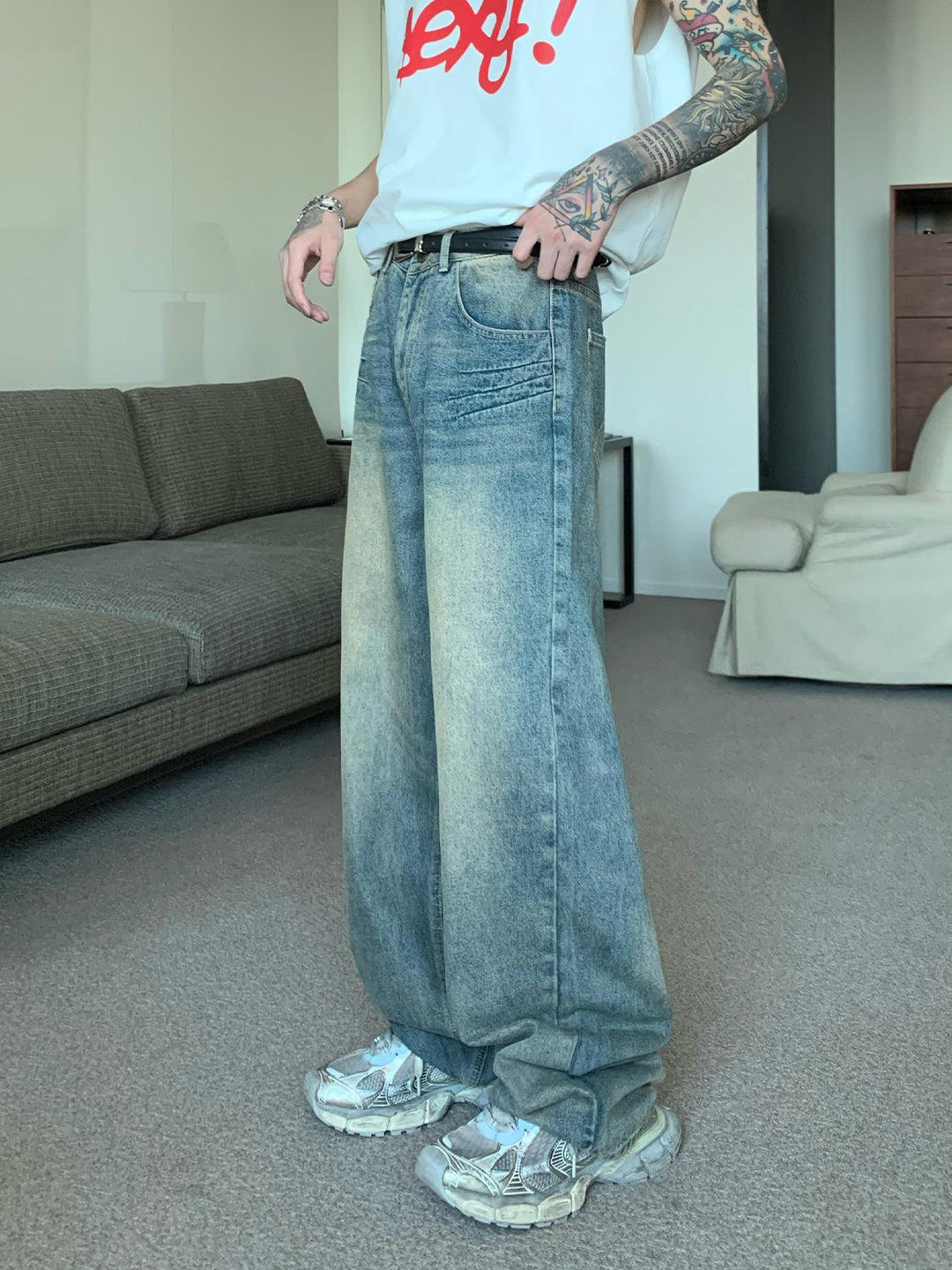 Retro Washed Wide Leg Mopping Jeans