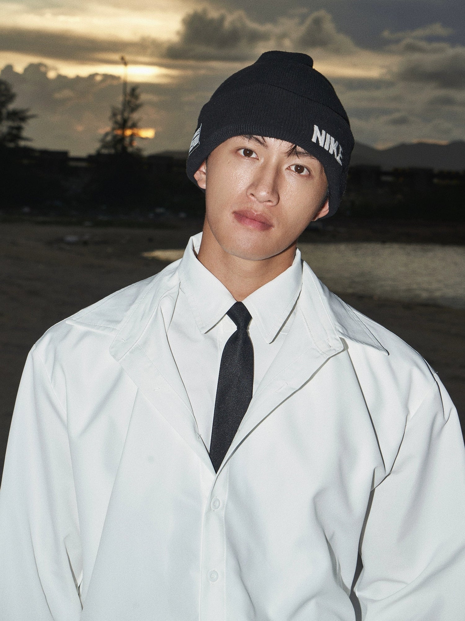 Rolled Sleeves Button-Up Shirt