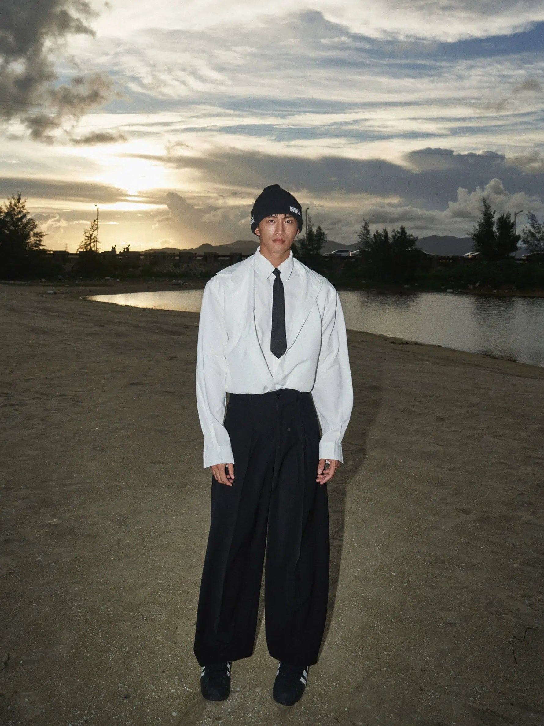 Rolled Sleeves Button-Up Shirt