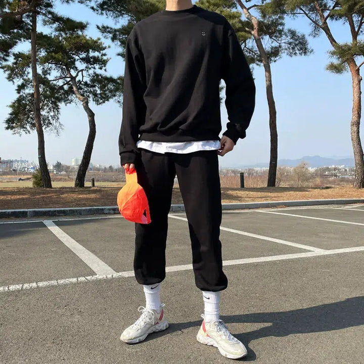 Round Neck Sweatshirt & Sweatpants Suit