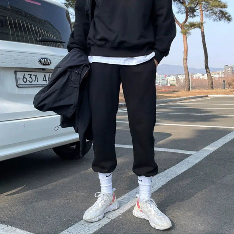 Round Neck Sweatshirt & Sweatpants Suit
