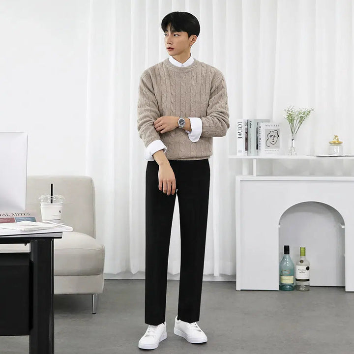 Round Neck Twist Knitted Sweater