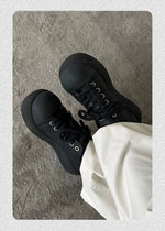 Round Toe Casual Shoes