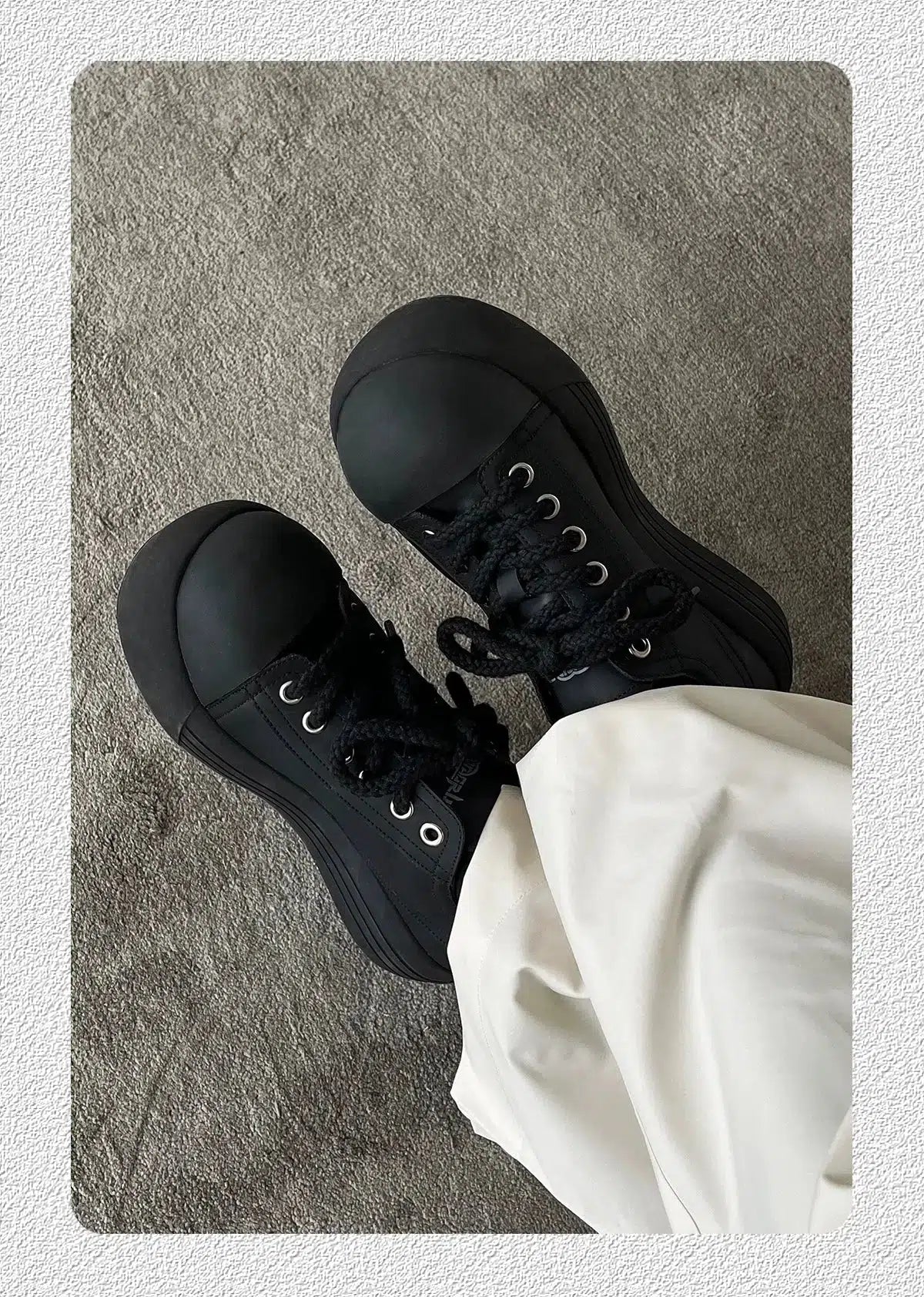 Round Toe Casual Shoes