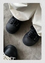 Round Toe Casual Shoes