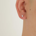 Round White Diamond Stud Earrings