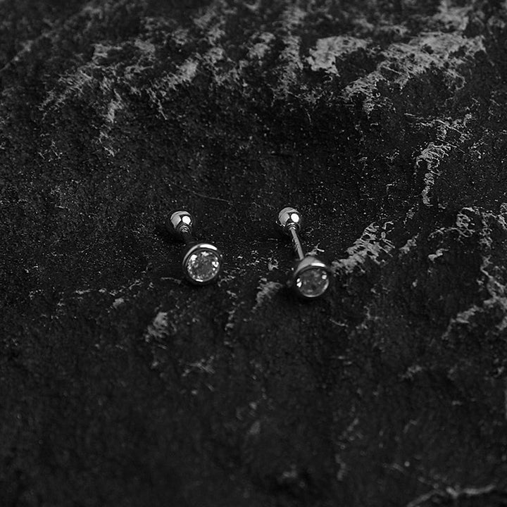 Round White Diamond Stud Earrings